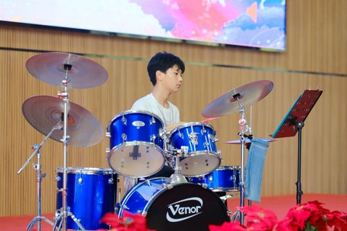 和润校园 艺美青春——郑州62中开展第六届魅力校园文化艺术月展演活动